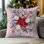 Almofada Buquê de Poinsettia Rosa de Natal<br><div class="desc">Este design pode ser personalizado escolhendo a opção Editar Design. Você também pode transferir para outros itens. Entre em contato comigo em colorflowcreations@gmail.com ou use a opção de bate-papo no topo da página se você quiser ter este design em outro produto ou precisar de assistência com este design. Não posso...</div>