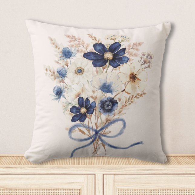 Almofada Buquê Floral de Flores Azul-Navy Aquarela (Criador carregado)