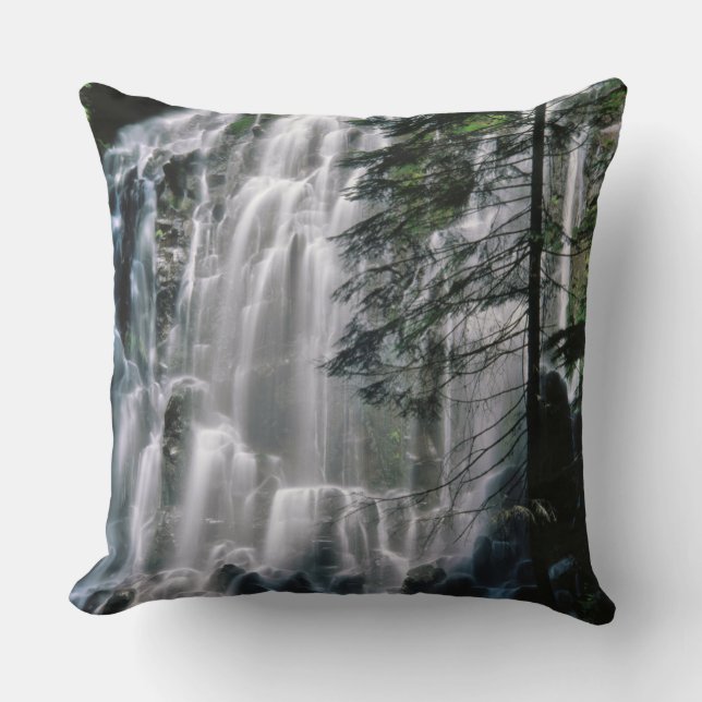 Almofada Cachoeira na floresta, Oregon (Frente)