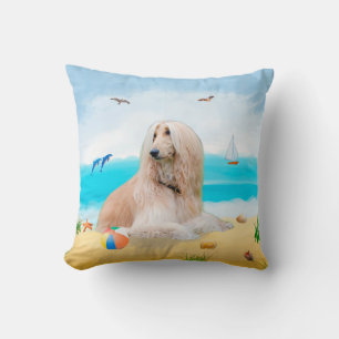 Almofada Cachorro afegão na praia