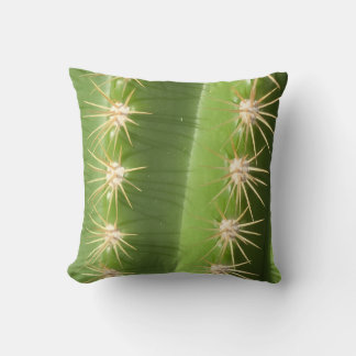 Almofada Cactus Throw Pillow