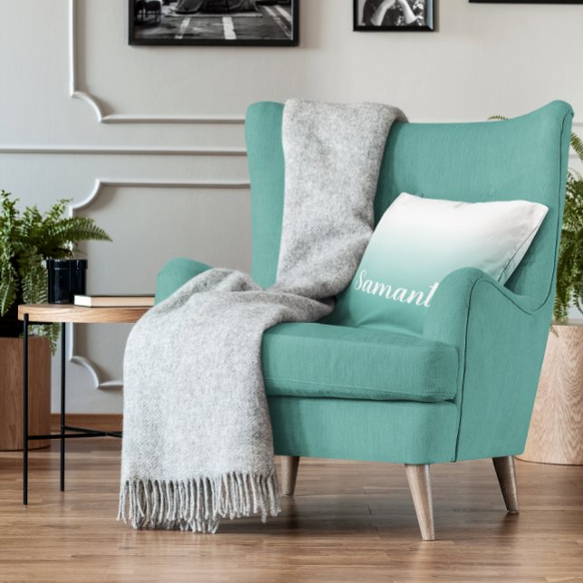 Almofada Caligrafia Moderna com Gradiente Leve e Branco (Light Teal and White Gradient Modern Calligraphy Throw Pillow)