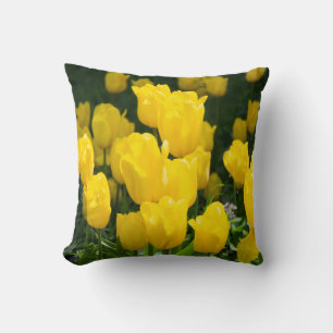 Almofada Campo de tulipas amarelas brilhantes
