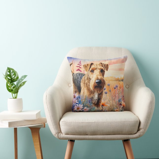 Almofada Cão Airedale Terrier em uma Campina de Flores Silv (Cadeira)
