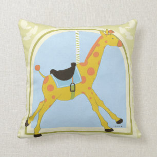 Almofada Carousel Giraffe de June Erica Vess