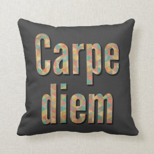 Almofada Carpe diem Aproveite o dia Preto Geométrico