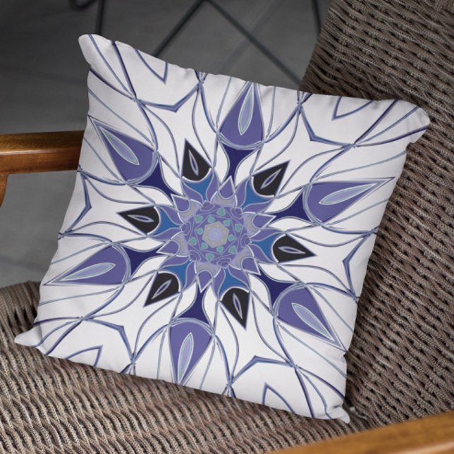 Almofada Cartoon Mandala Flor Azul Roxo e Branco (Criador carregado)