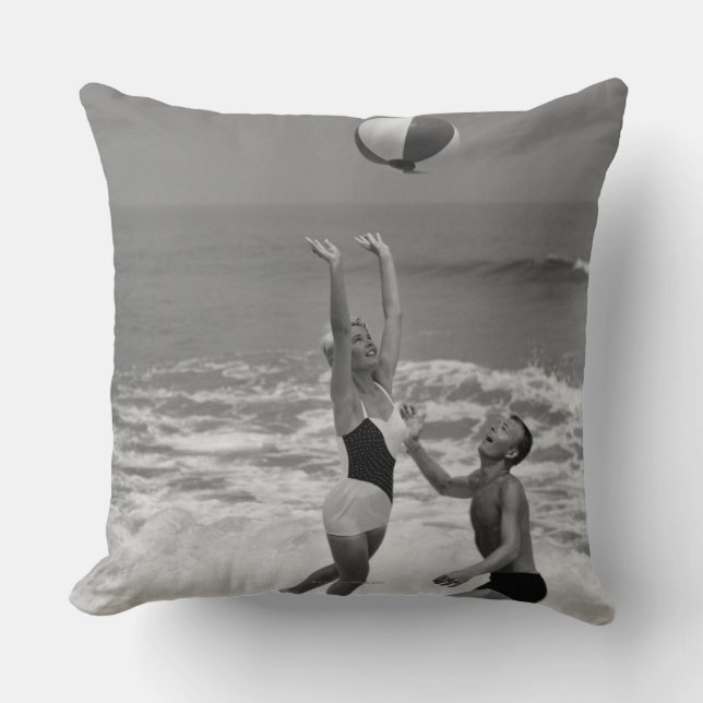 Almofada Casal que joga com um Beachball (Frente)