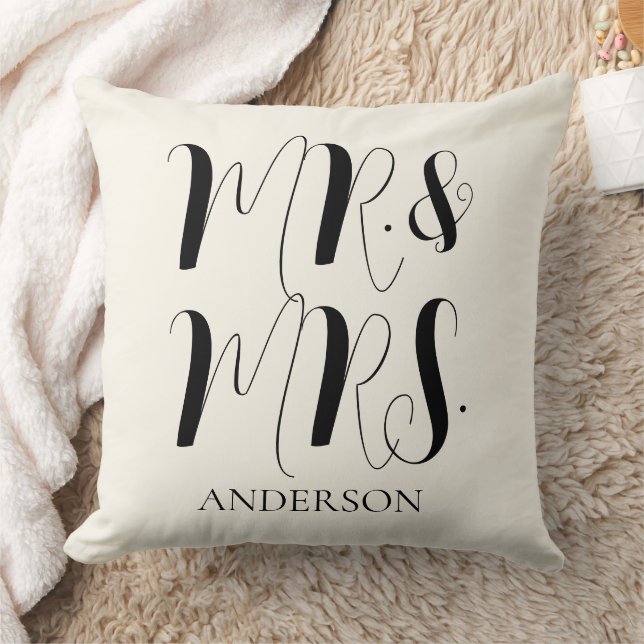 Almofada Casamento Moderno em Script para Sr e Sra  (Cobertor)