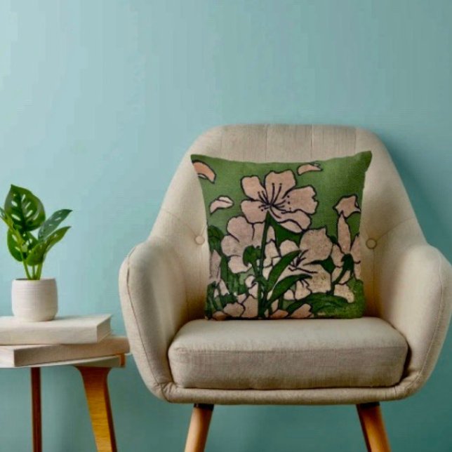 Almofada Cascata de Flor de Rosa (Throw Pillow 100% polyester heavyweight stretch material. Hidden zipper Made in the USA.
)