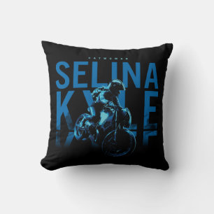 Almofada CatWomen Selina Kyle Motorcycle
