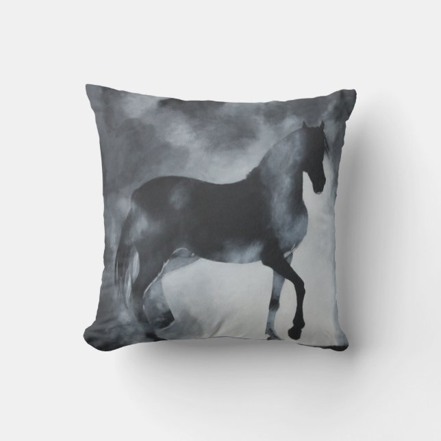 Almofada Cavalo "fantasma" na névoa. Travesseiro (Frente)