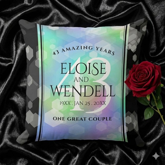 Almofada Celebração Elegante de 43 Anos de Casamento com Op (Elegant 43rd Opal Wedding Anniversary Square Throw Pillow Cover Photo)