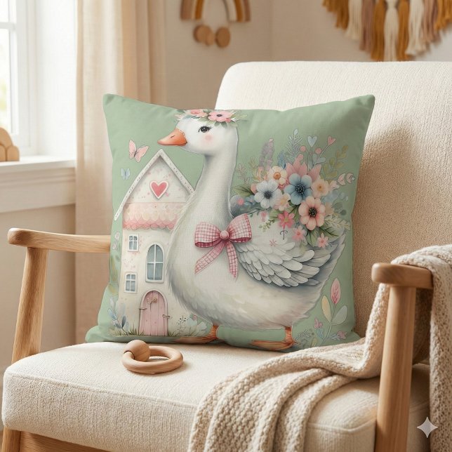 Almofada Cena de Casa Floral de Algodão (Cottage Goose Floral House Scene Throw Pillow Mockup A)