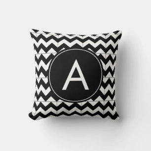 Almofada Chevron Branco e Preto Elegante