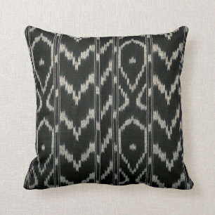 Almofada Chevron Moderno Ikat Tribal cinzas pretas
