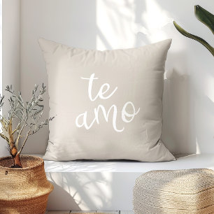 Almofada Chic Bege e Branco Te Amo Amor Espanhol