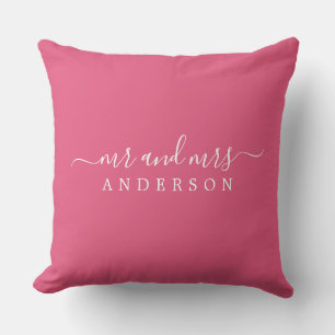 Almofada Chic Newlywn Sr. Monograma Rosa Quente