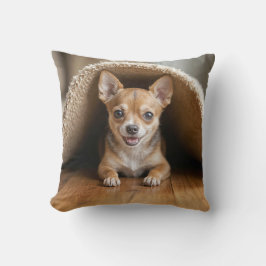 Almofada Chihuahua Cachorro debaixo de um tapete