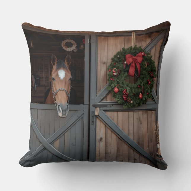 Almofada Christmas Equestrian Barn Pillow (Frente)