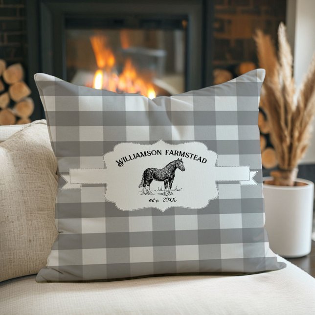 Almofada Cinza Buffalo Fazenda Cavalo (Gray Buffalo Plaid Farm Horse Throw Pillow)