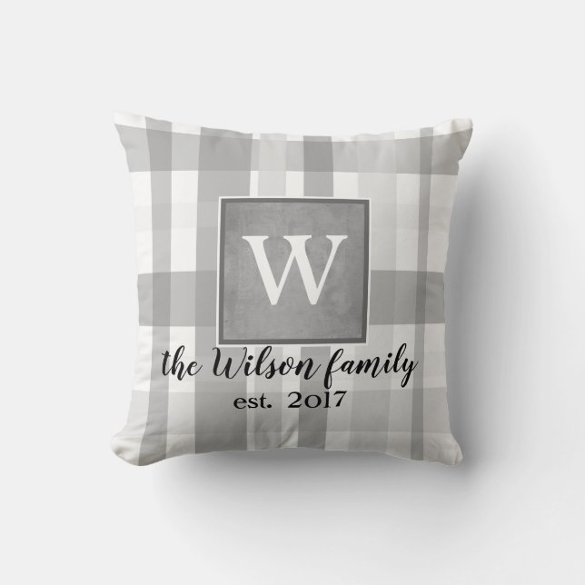 Almofada cinza travesseiro personalizada monograma e xadrez (Frente)