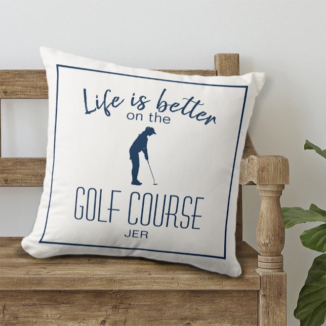 Almofada Citação de Golfe Esportivo Monogramada Branco e Az (Golfer Sports Quote Monogrammed White & Blue Throw Pillow)