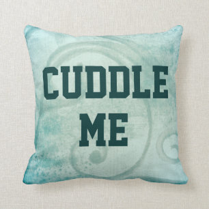 Almofada Citação Flirty Cuddle Me