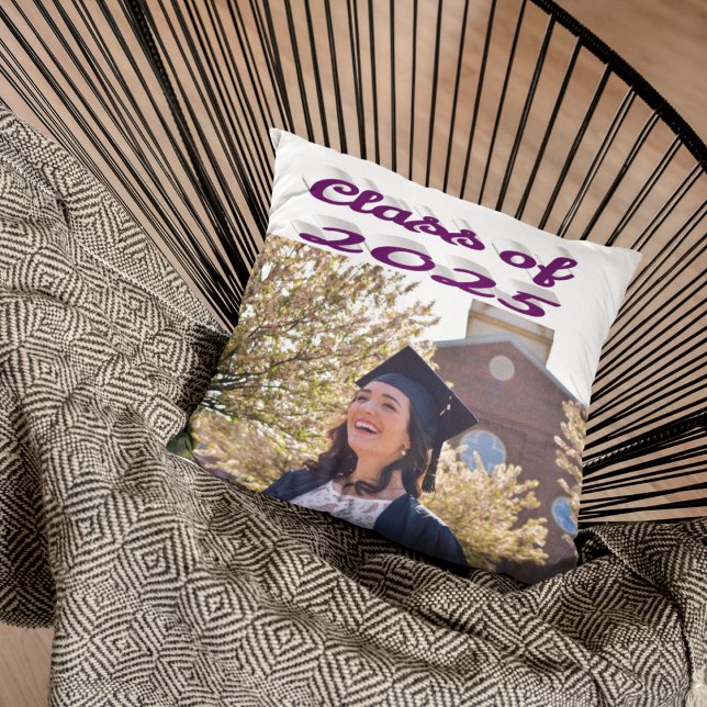 Almofada Classe de 2025: Foto de graduação em roxo (Criador carregado)
