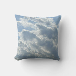 Almofada "Clouds" Throw Pillow