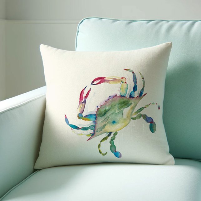 Almofada Coastal Maryland Blue Crab Watercolor (Beach house decor throw pillow features watercolor blue crab art by Victoria Grigaliunas )
