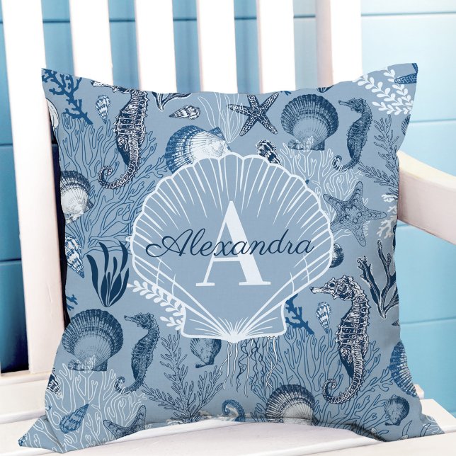 Almofada Coastal Monogram Blue Ocean Sea Life (Criador carregado)