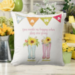 Almofada Codificação de Chuva de Aquarela Dois Netos Cotaçã<br><div class="desc">Um doce presente personalizado para a melhor nana de sempre. Com um design de aquarela e a citação "você nos faz felizes quando os céus são cinzas",  esses travesseiros são presentes perfeitos de netos.</div>