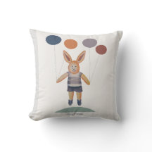 Coelhinho erguido pelo quarto das crianças de balõ