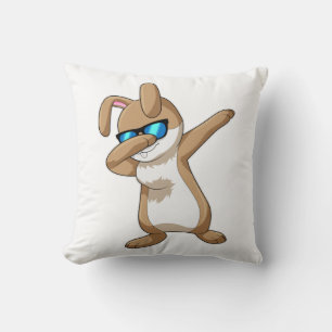 Almofada Coelho no Hip Hop Dance Dab