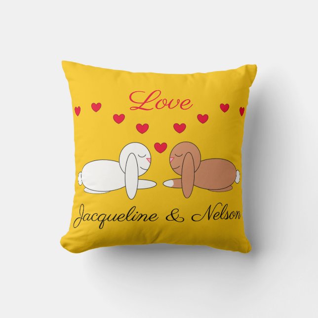 Almofada Coelhos Felizes e Amorosos: Amarelo (Frente)