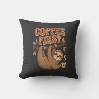 Almofada Coffee First Funny Sloth Throw Pillow