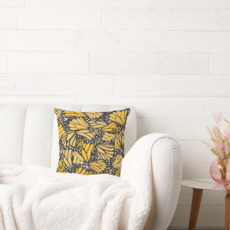 Almofada Cojín estampado mariposa monarca 