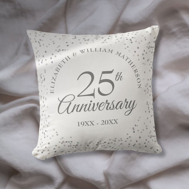 Almofada Confetes de Prata para Bodas de 25 Anos Modernas (Modern 25th Wedding Anniversary Silver Confetti Throw Pillow)