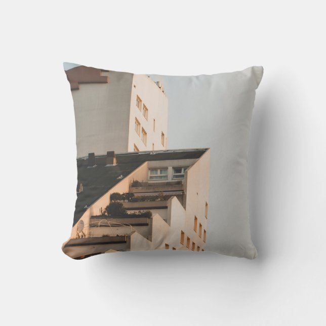 ALMOFADA CONSTRUÇÃO DE CONCRETOS BRANCOS (Frente)