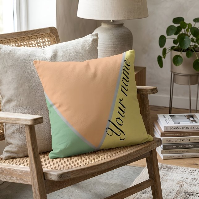 Almofada Cor-bloco verde amarelo e pastel de pêssego dos an (Criador carregado)