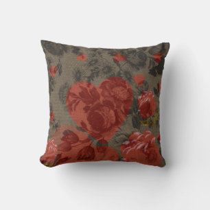 Almofada Coração vermelho no lindo floral vintage