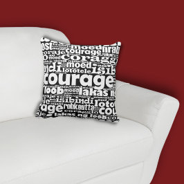 Almofada Coragem Preta e Branca Maia Moed Coraje Coraggio