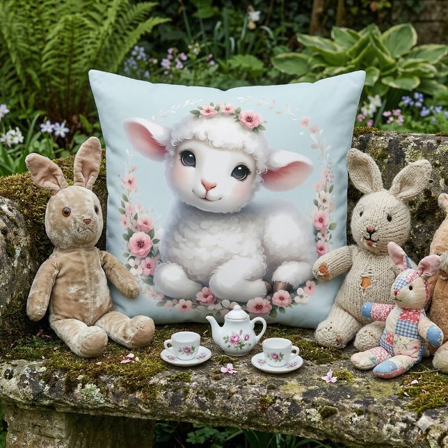 Almofada Corderinho Fofo com Ilustração de Coroa Floral (Cute Lamb with Floral Crown Illustration Throw Pillow Mockup C)