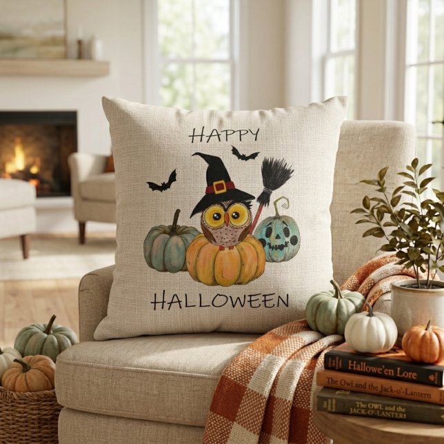 Almofada Coruja Bruxa Feliz Halloween (Witchy Owl Happy Halloween Throw Pillow)