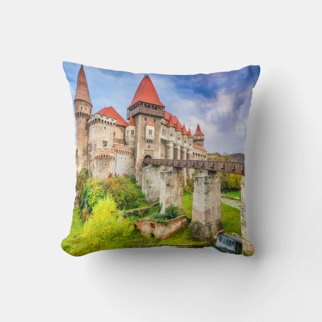 Almofada Corvin Castle (Frente)