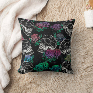 Almofada Crânios e Rosas escuros Funky Glam Grunge