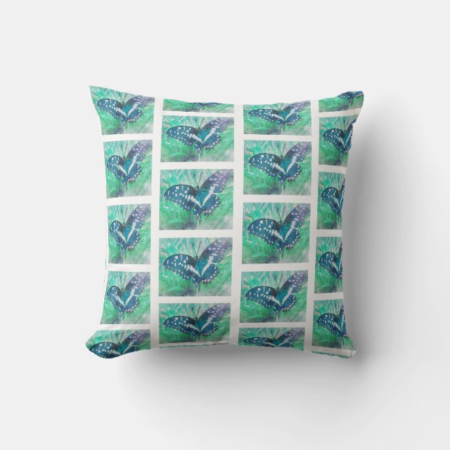 Almofada Cushion de padrão de borboleta verde-clara (Frente)