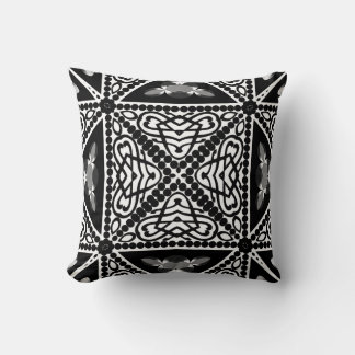 Almofada Cushion Tribal Preto e Branco
