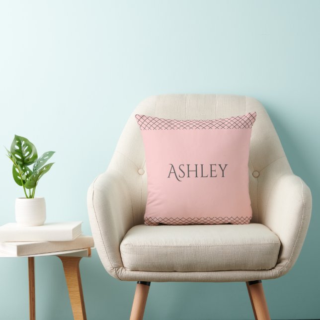 Almofada Custom Pastel Pink Throw Pillow | Name & Initials (Cadeira)